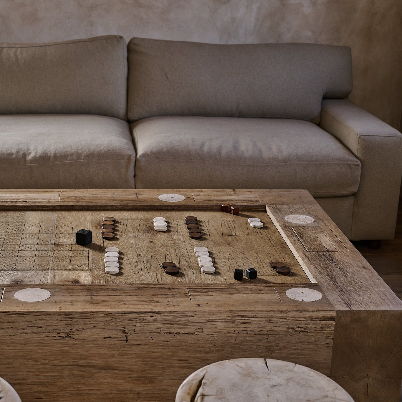 Quique Game Coffee Table