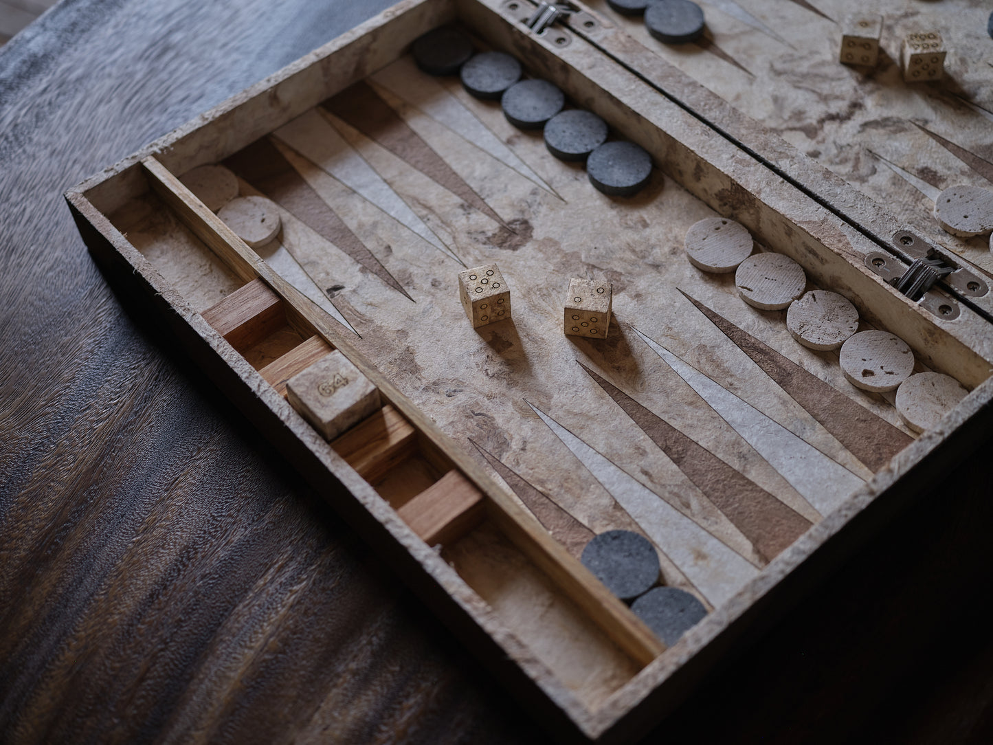 MATEO BACKGAMMON